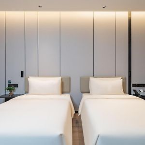 Executive Twin Room